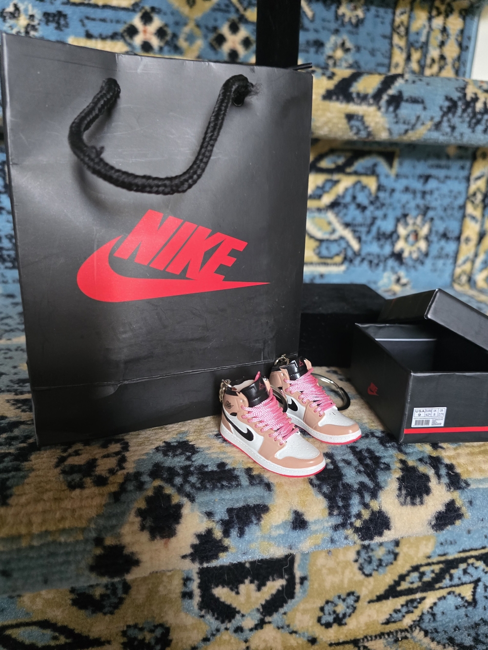 Nike Mini Air Jordan 1 Keychain Sneakers - Pink/Black/White